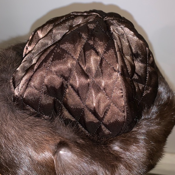 NWT Quilted and Rabbit Fur Hat - Picture 3 of 6